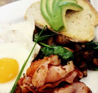 Benny's - Tourism Townsville