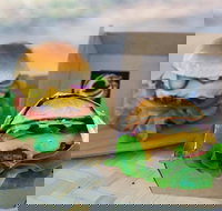 Mate Burger Truck - Tourism Townsville