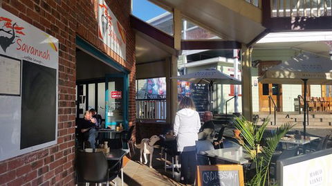 Savannah Coffee Lounge - Tourism Townsville 0