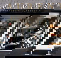 Laurent - Toorak - Tourism Townsville