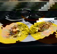 Hana Japanese Sushi Restaurant - Tourism Townsville