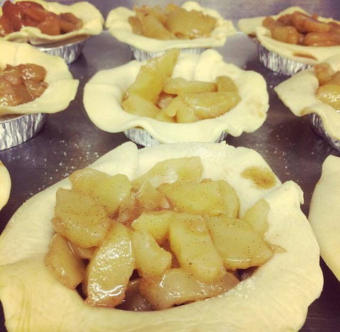 Petalura Eatery - Tourism Townsville 0