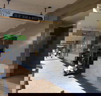 Regents Park Hotel - Tourism Townsville