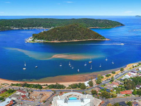 Ettalong Diggers Visitor Information Centre - Tourism Townsville 2