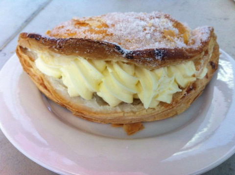 Ray's Hot Bread - Tourism Townsville 0