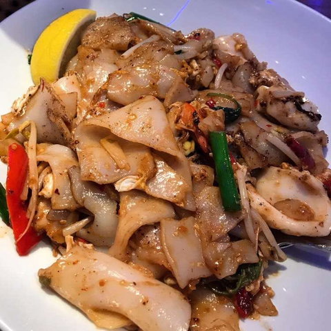 Taste Of Thai - Mascot - Tourism Townsville 0