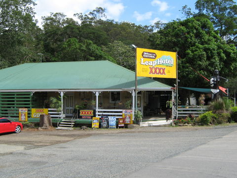 The Leap Hotel - Tourism Townsville 0