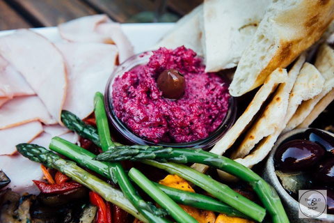 Bertsy & Co - Tourism Townsville 0