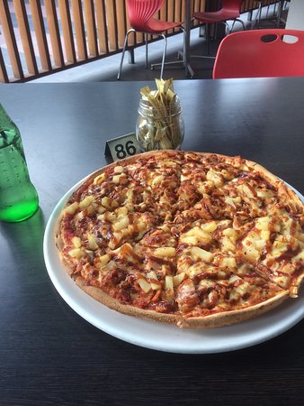 La Famiglia - Tourism Townsville 0