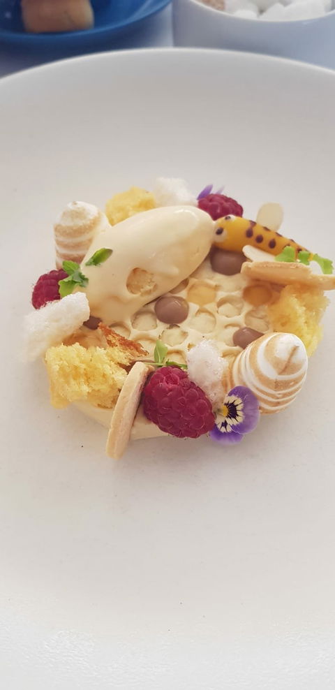 C Restaurant - Tourism Townsville 25