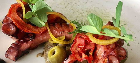 C Restaurant - Tourism Townsville 3