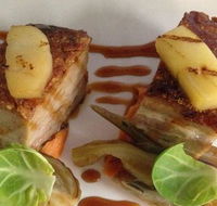 Broads Restaurant at Upper Reach Winery - Tourism Townsville