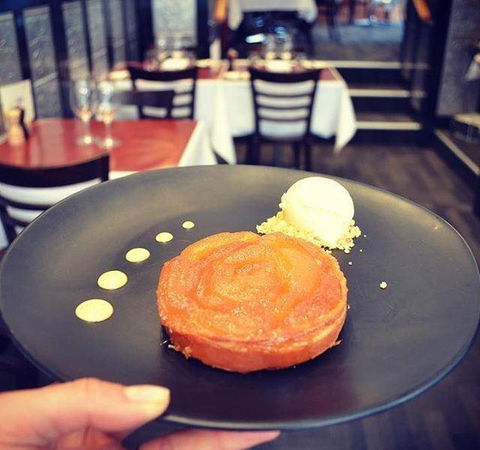 A La Bouffe Bar & Bistro - Tourism Townsville 11