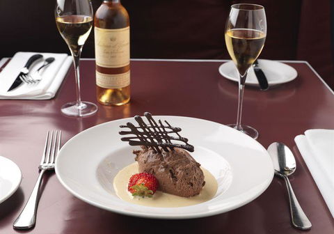 A La Bouffe Bar & Bistro - Tourism Townsville 30