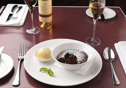 A La Bouffe Bar & Bistro - Tourism Townsville 32
