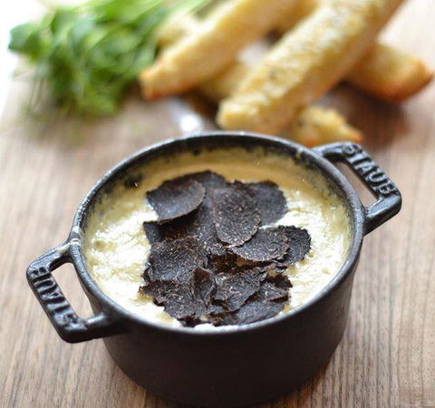 A La Bouffe Bar & Bistro - Tourism Townsville 8