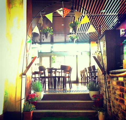 The Restaurant At The Burwood - Tourism Townsville 6