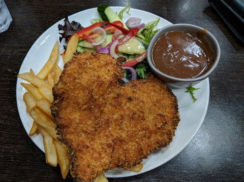 Tassie - Tourism Townsville 0