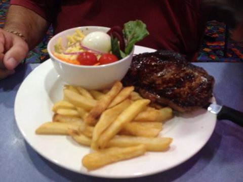 RSL Hayes Bistro - Tourism Townsville 0