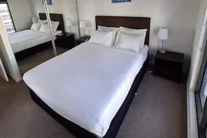 Fleet Lane Apartments - Tourism Townsville 3