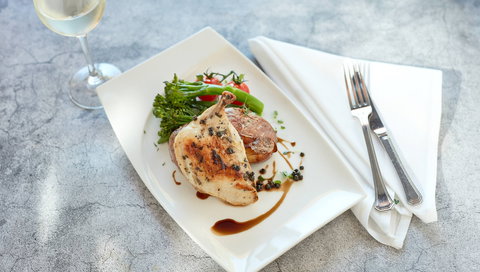 Crowne Plaza Canberra - Tourism Townsville 11