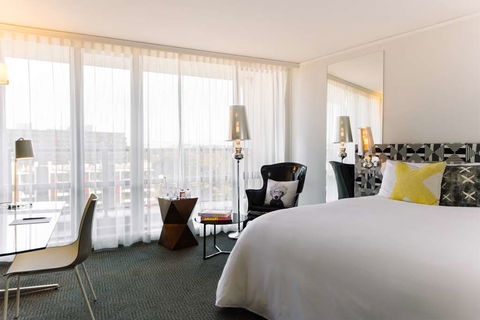 QT Canberra - Tourism Townsville 3