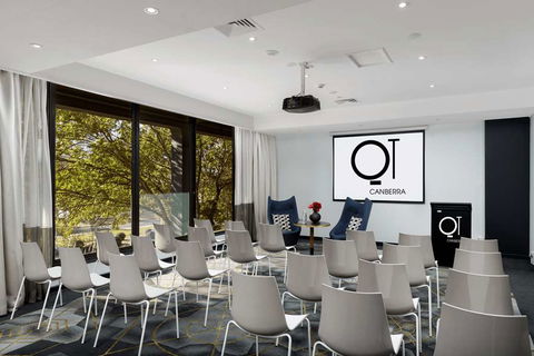 QT Canberra - Tourism Townsville 7