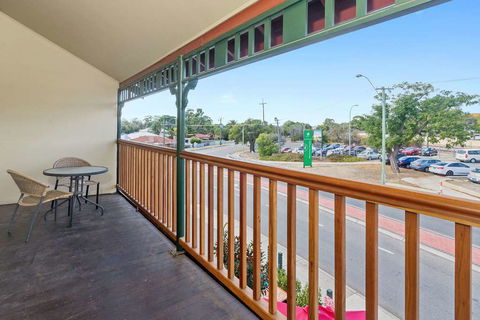 Quality Hotel Bayswater - Tourism Townsville 2