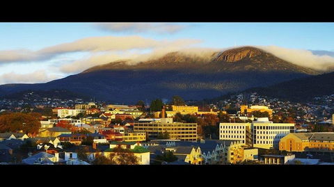 Lenna Of Hobart - Tourism Townsville 2