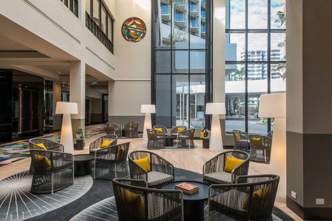QT Gold Coast - Tourism Townsville 17