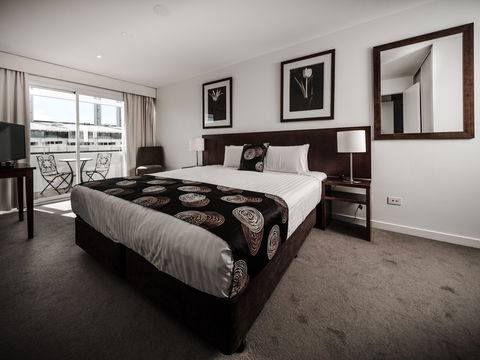 Salamanca Suites - Tourism Townsville 2