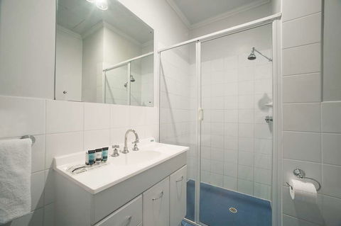 Franklin Central Apartments - Tourism Townsville 1