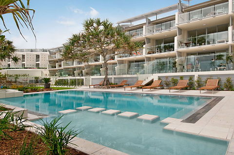Fairshore Beachfront Apartments - Tourism Townsville 0