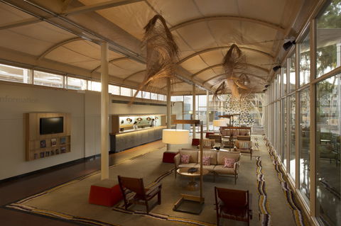 Sails In The Desert Hotel - Tourism Townsville 4