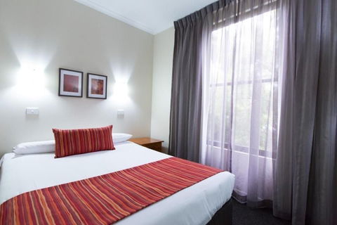 Barkly Motor Lodge - Tourism Townsville 4