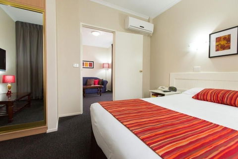 Barkly Motor Lodge - Tourism Townsville 14