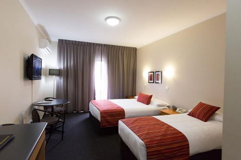 Barkly Motor Lodge - Tourism Townsville 15