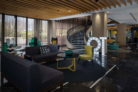 QT Canberra - Tourism Townsville 2