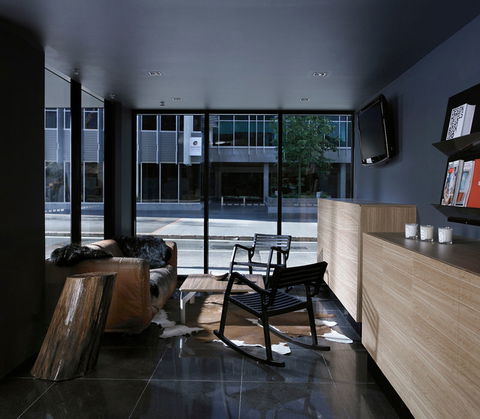 Limes Hotel - Tourism Townsville 1