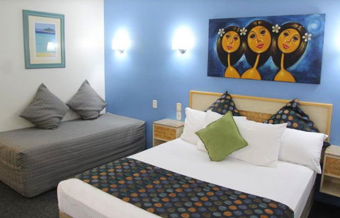 Seagulls Resort - Tourism Townsville 2