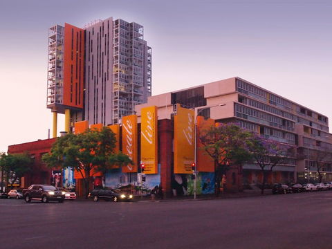 IStay Precinct - Tourism Townsville 0