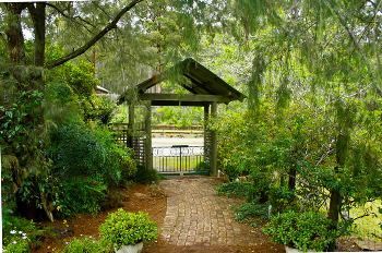Kemeys Mountain Hideaway - Tourism Townsville 0