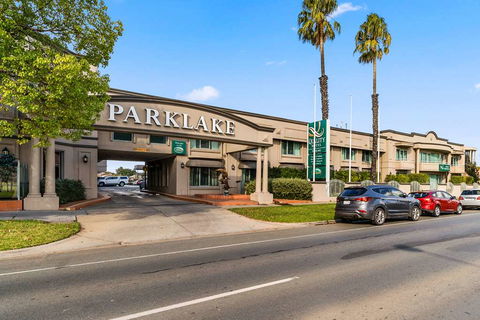 Quality Hotel Parklake Shepparton - Tourism Townsville 1