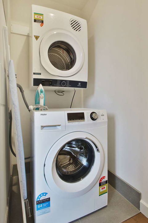 Quality Apartments Dandenong - Tourism Townsville 10