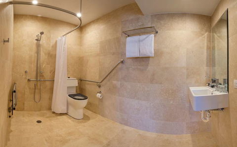Canberra Rex Hotel - Tourism Townsville 7