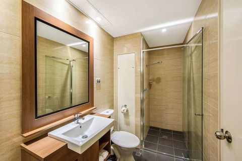 Quality Hotel Ambassador Perth - Tourism Townsville 5