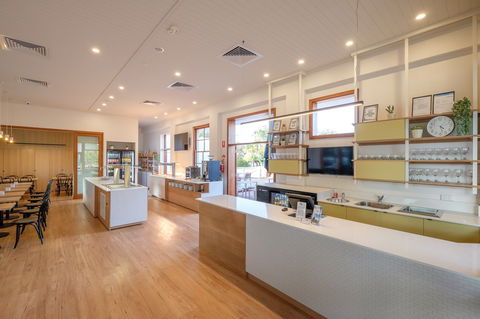 Barney Beach Accommodation Centre - Tourism Townsville 8