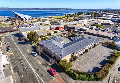 Albany Motel & Apartments - Tourism Townsville 1