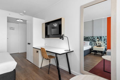 The Plaza Hotel Kalgoorlie - Tourism Townsville 6