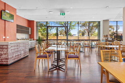 The Plaza Hotel Kalgoorlie - Tourism Townsville 13
